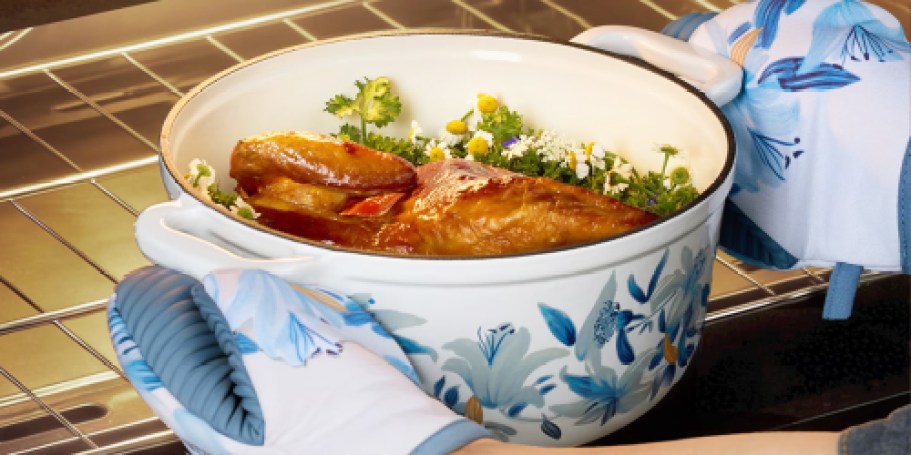 Carote Cast Iron Dutch Oven w/ Oven Mitts Just $32.98 on Walmart.com (Reg. $70)