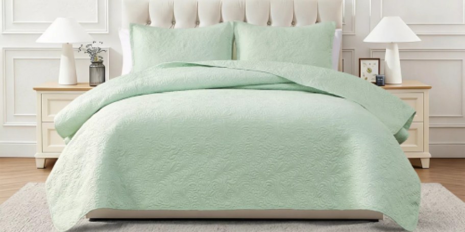 BOGO FREE Macy’s Comforter Sets = 3-Piece Sets JUST $10.47 Each!