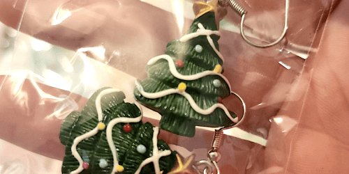Christmas-Themed Earring 23-Pack Only $10.99 on Amazon (48¢ per Pair!)