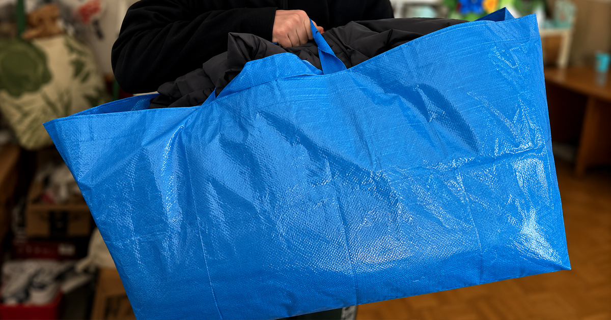 Large Moving Tote Bag 2-Pack Possibly Just $4.79 at Home Depot (Reg. $8)