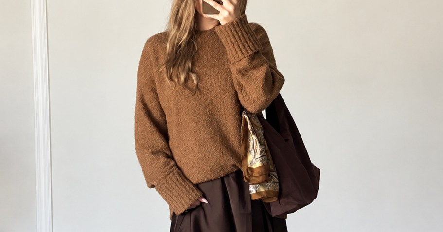 Women’s Oversized Sweaters Just $12.99 on Amazon (Reg. $40)