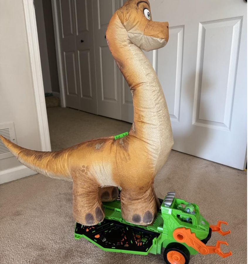 PAW Patrol: The Dino Movie Megasaurus Dino Vehicle w/ Inflatable Toy