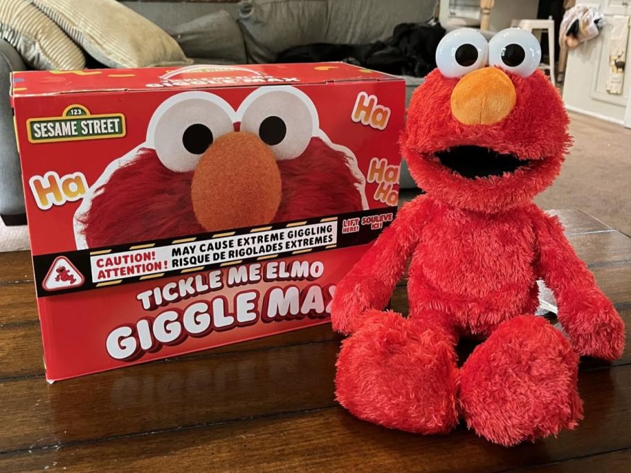 Tickle Me Elmo Giggle max