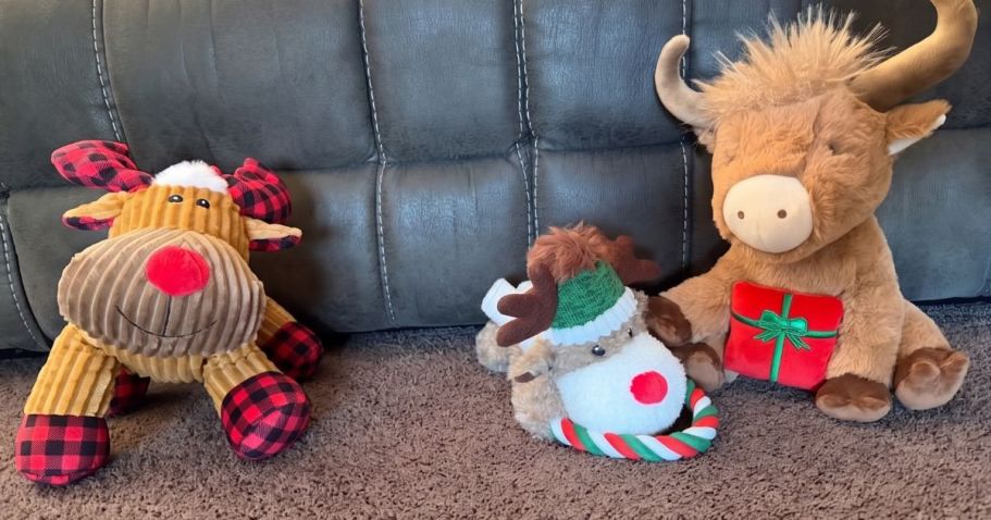 Christmas Dog Toys from $1.83 on Walmart.com (Will Sell Out!)