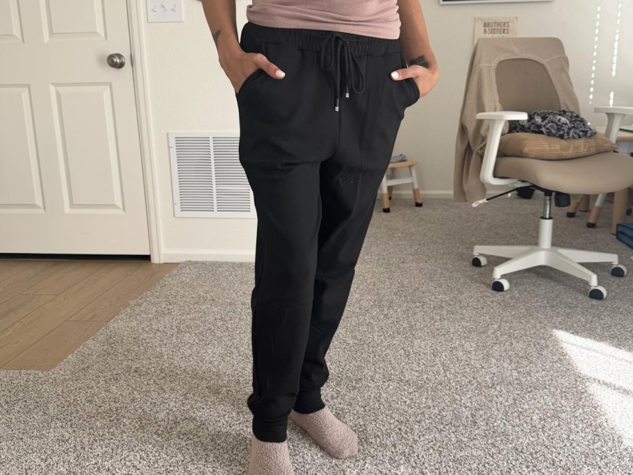 Women’s Fleece-Lined Joggers from $10.49 on Amazon (Reg. $20)