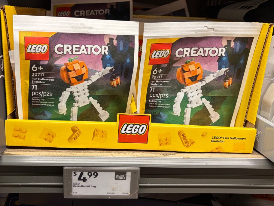 pumpkin halloween lego set bags 