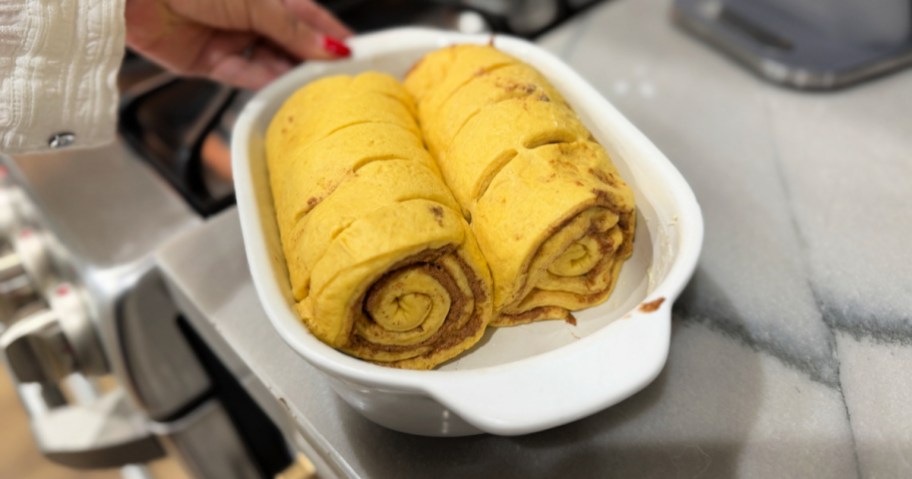baking two cans of cinnamon rolls together