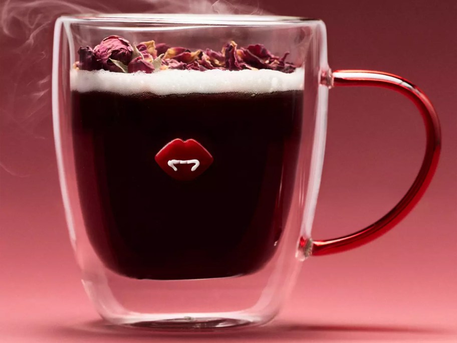 glass mug with lips 