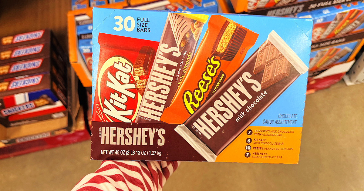 30 Full-Size Candy Bars Just $22.78 at Sam’s Club (Be the Best House on the Block!)