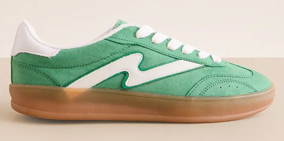 Last Chance to Score Up to 70% Off Nike, Vans & Gola Shoes on Zappos.com + Free Shipping