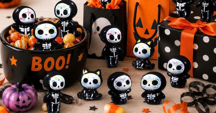 Ghost Skeleton Halloween Minifigures