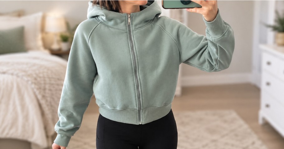 Trendy Women’s Sweatshirts from $13 on Amazon (Cropped and Oversized Styles!)