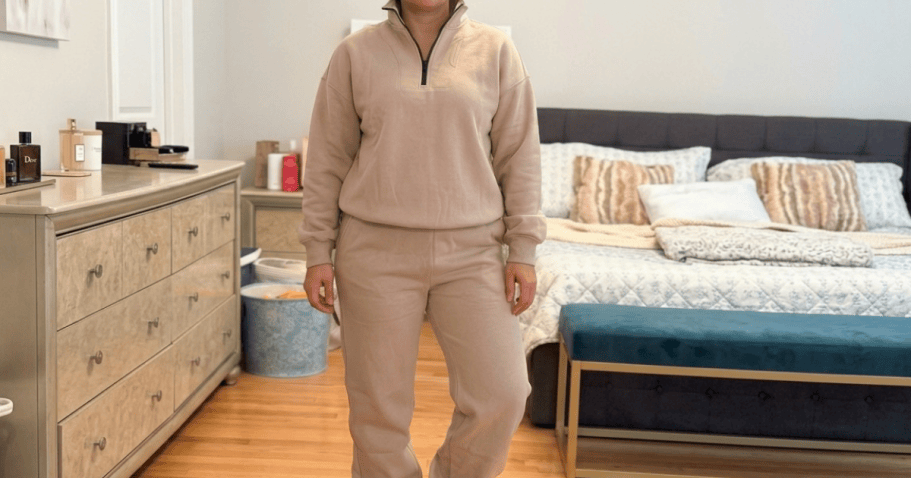 Cozy Women’s 2-Piece Lounge Set Just $19.79 on Amazon (Reg. $33)