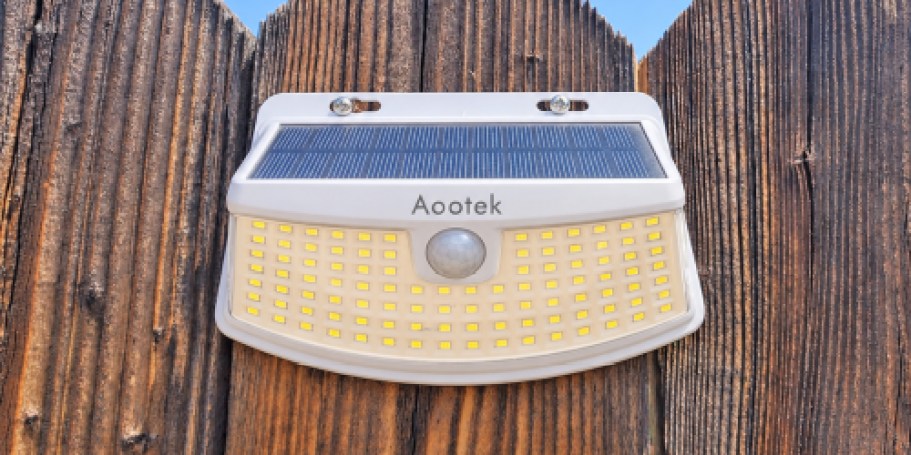 Solar Motion Sensor Lights 2-Pack Only $6.99 on Amazon (Regularly $23)