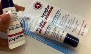 GO! Aquaphor Lip Repair 2-Pack Just $4.52 Shipped on Amazon