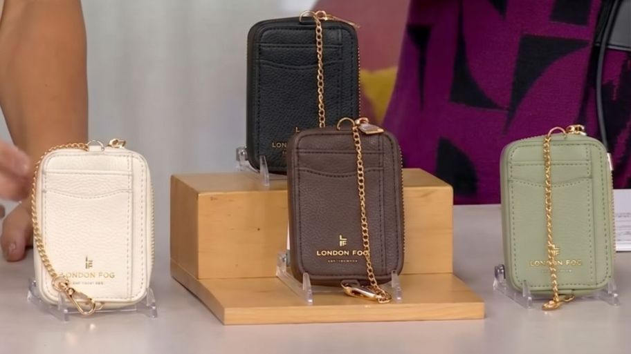 Dog mini purse displayed on top of the table