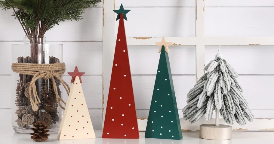 Wooden Christmas Tree Decor 3-Pack Just $7.99 on Amazon