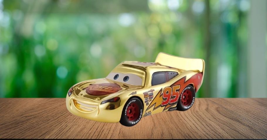 FREE Gold Lightning McQueen Car at Macy’s on October 16th