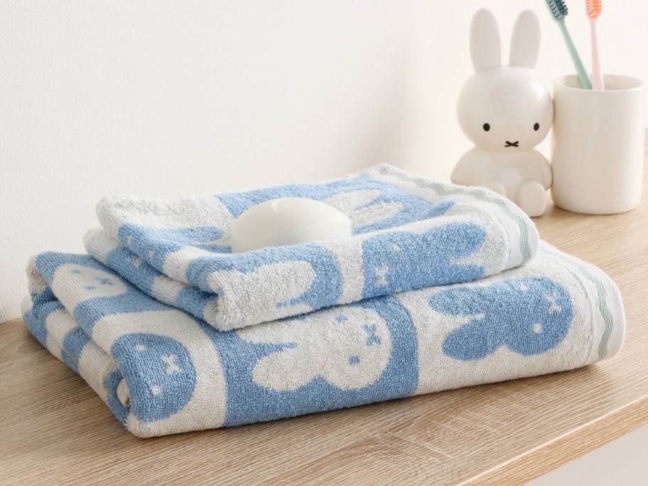miffy hand towel