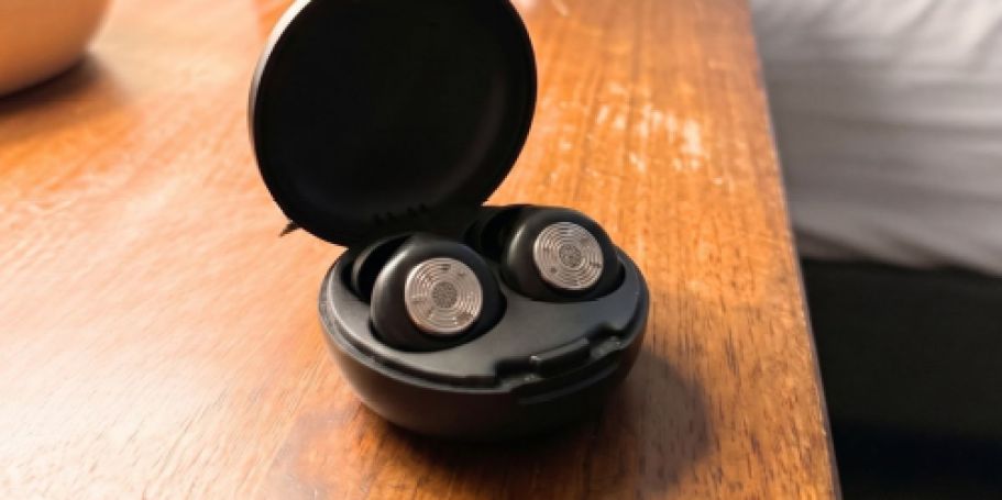 Reusable Ear Plugs w/ Case Only $7.99 on Amazon (Perfect for Sleeping & Studying)