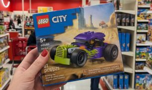 HOT Amazon LEGO Sale | Popular Sets from $5.99