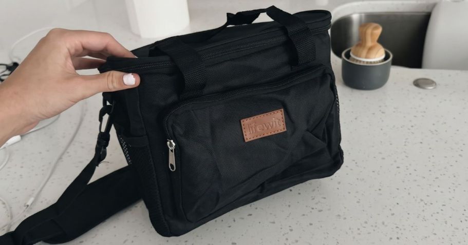 Insulated Lunch Bag Just $4.95 on Amazon (Reg. $16) – Today Only