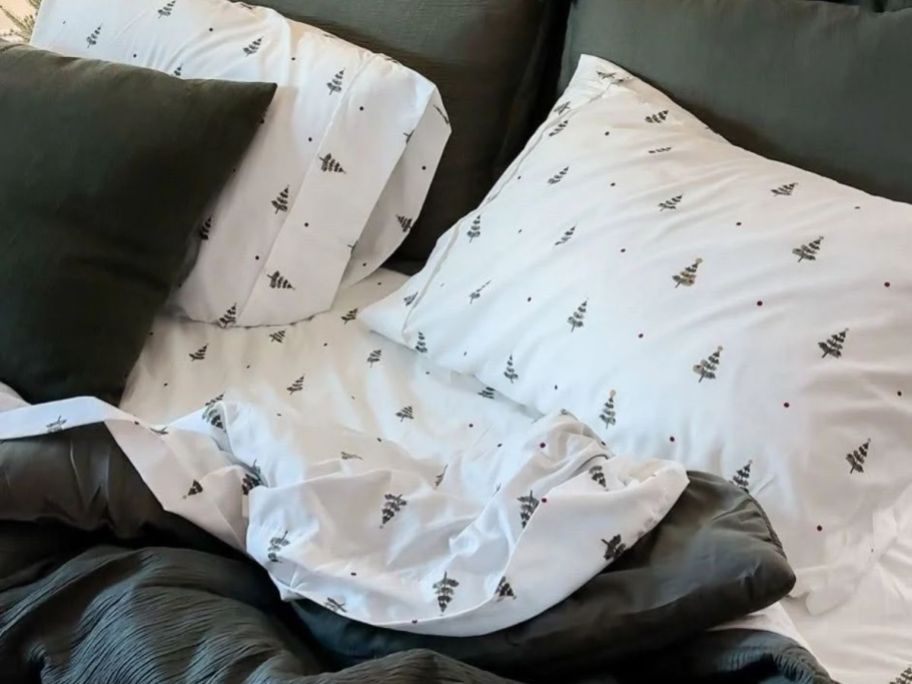 Linens & Hutch Holiday Sheets with Christmas Trees on them