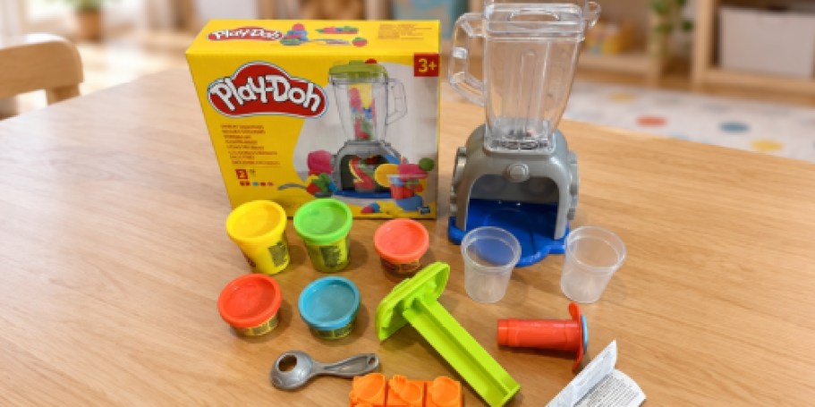 Play-Doh Swirlin’ Smoothies Blender Just $5.68 on Amazon (Reg. $10)
