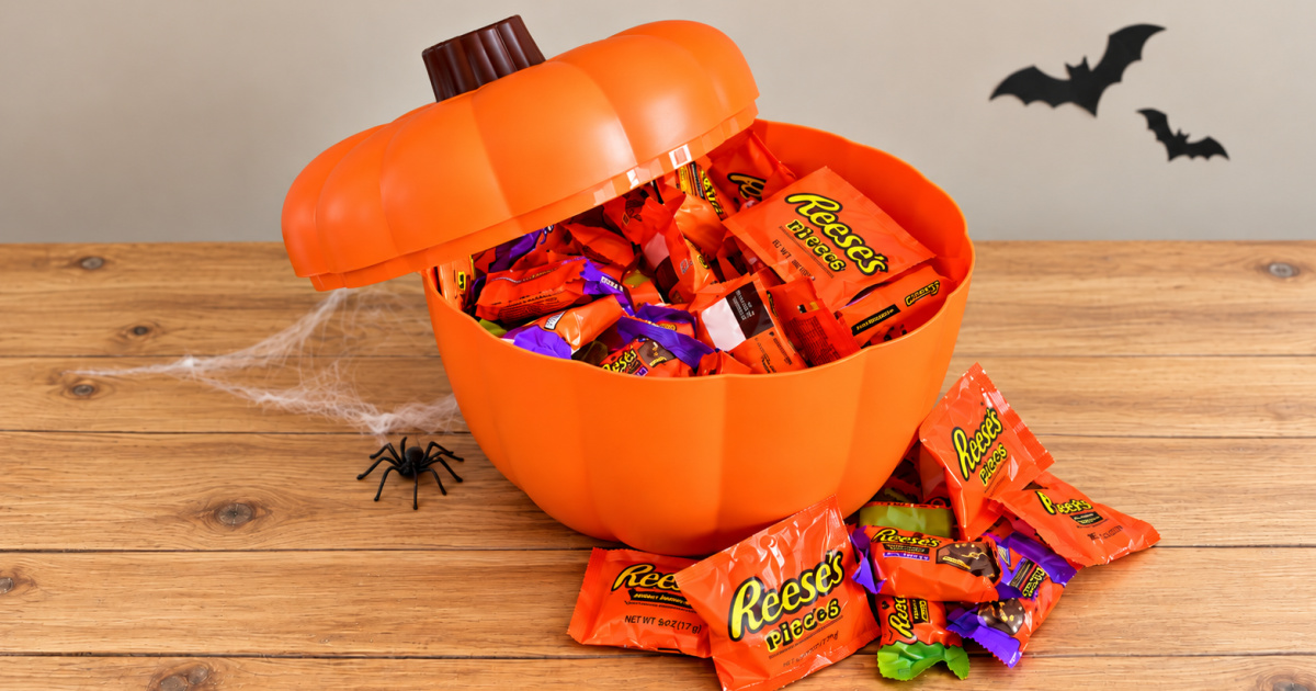 Reese’s Pumpkin Bowl w/ 110 Candy Treats Back in Stock on Amazon (BUT May Sell Out)