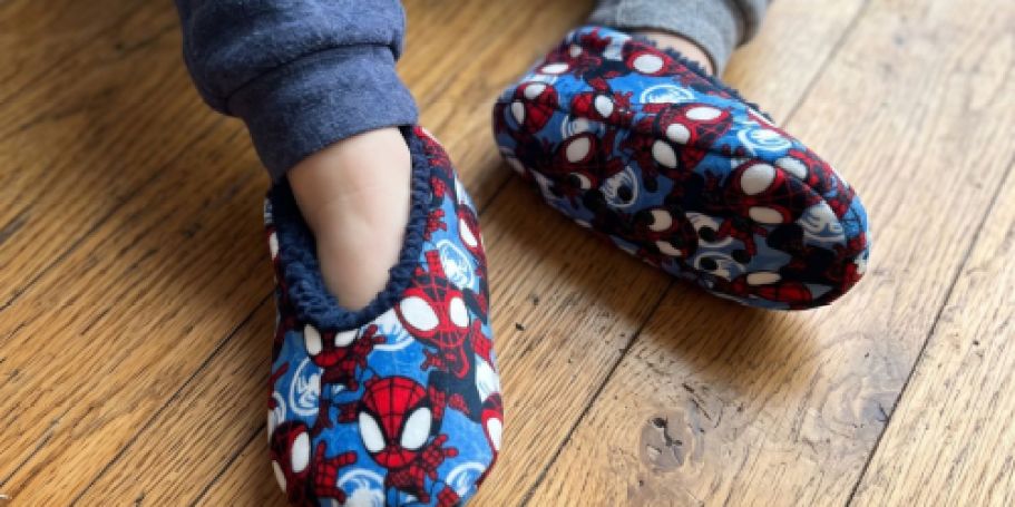 Kids Character Slipper Socks Just $3 on Walmart.com | May Sell Out