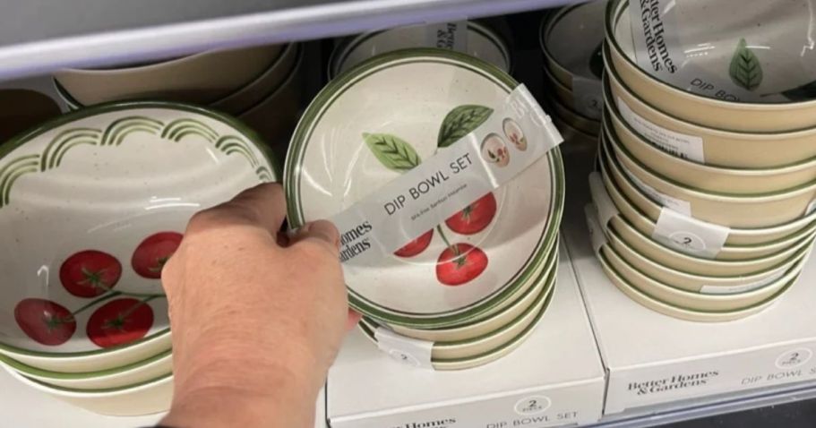 Walmart Kitchen Clearance | Better Homes, & Gardens Dip Bowl 2-Count Just $1.64!