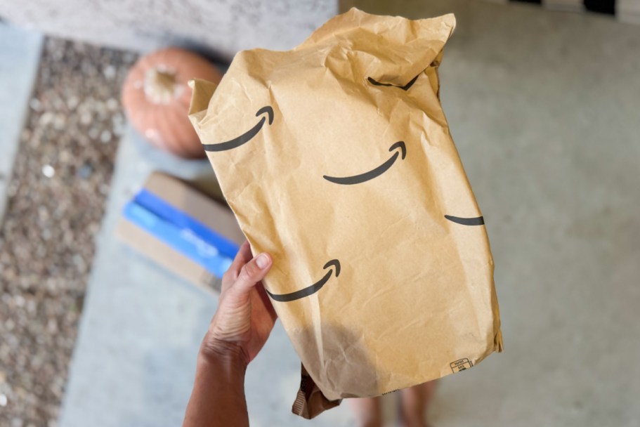 Score These Amazon Haul Finds! $4.80 Squishies, $8 Tops, & More!