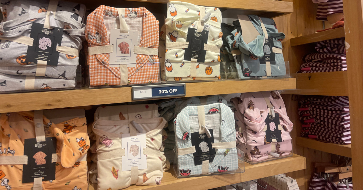 Up to 70% Off American Eagle Halloween Clothing | Prices from $5.99