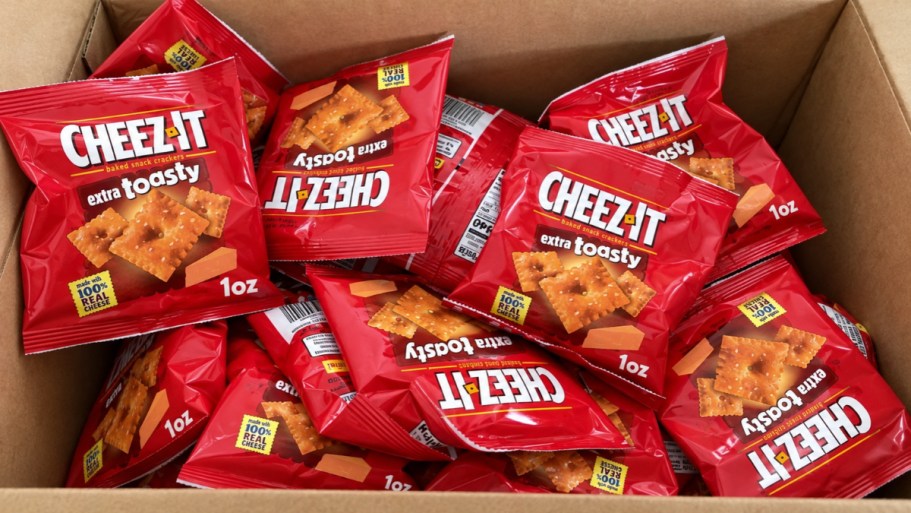 Cheez-It Extra Toasty 40-Count Just $9.66 Shipped on Amazon