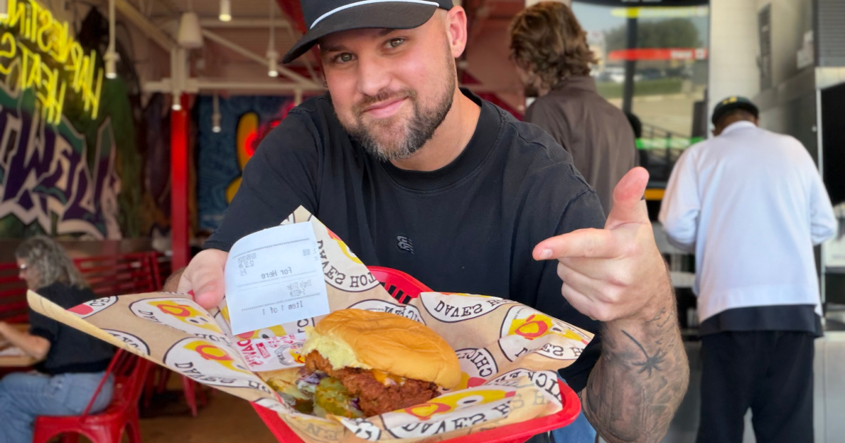 FREE Dave’s Hot Chicken Sliders on 10/13