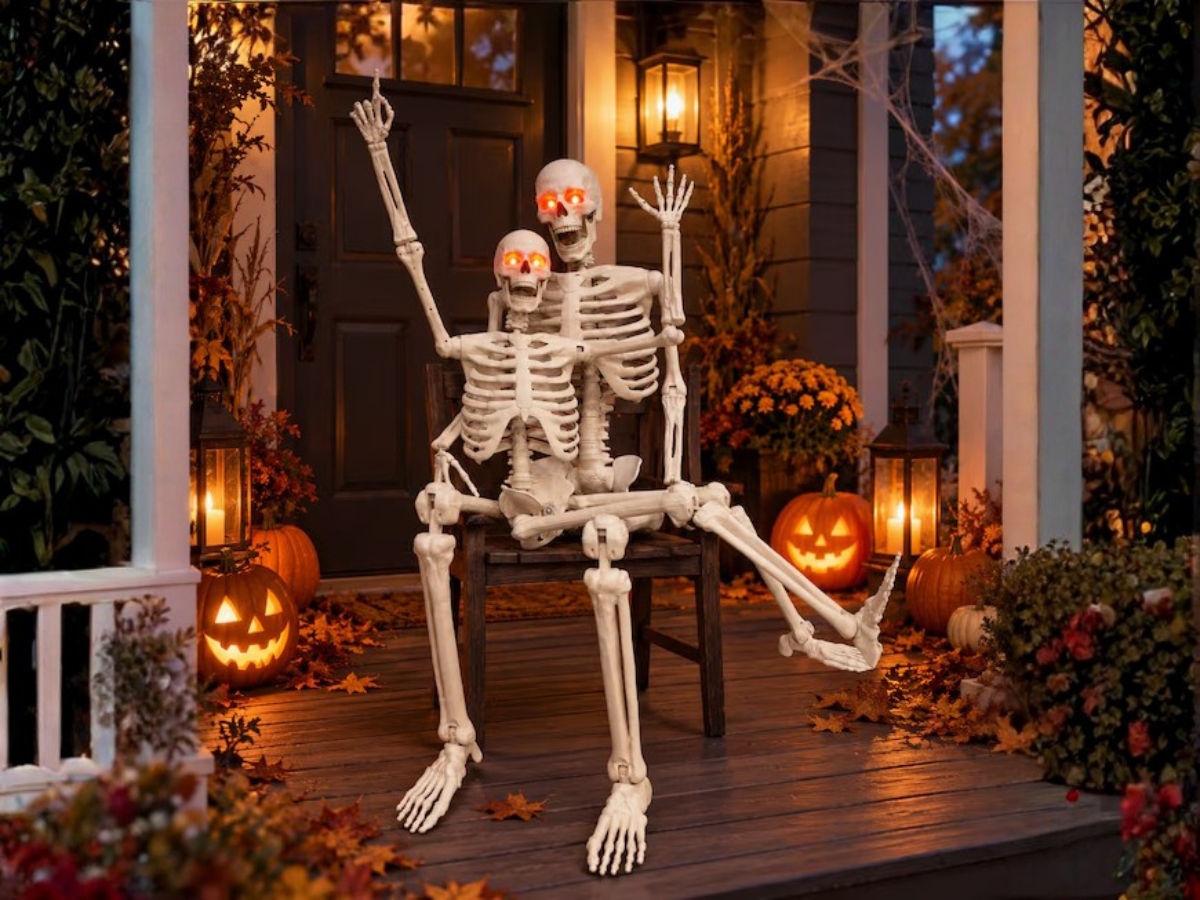 50% Off Lowe’s Posable Skeletons | 5-Foot Skeleton Just $24.98 (Reg. $50)