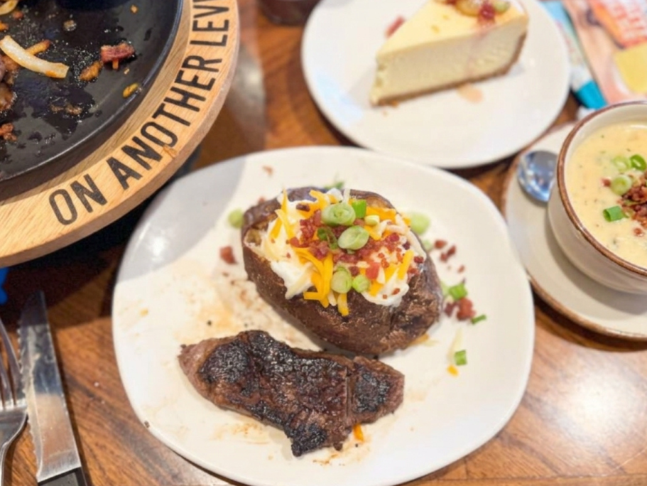 How to Score a 4-Course Dinner at Outback for Just $15.99 (Including FREE Bloomin’ Onion!)