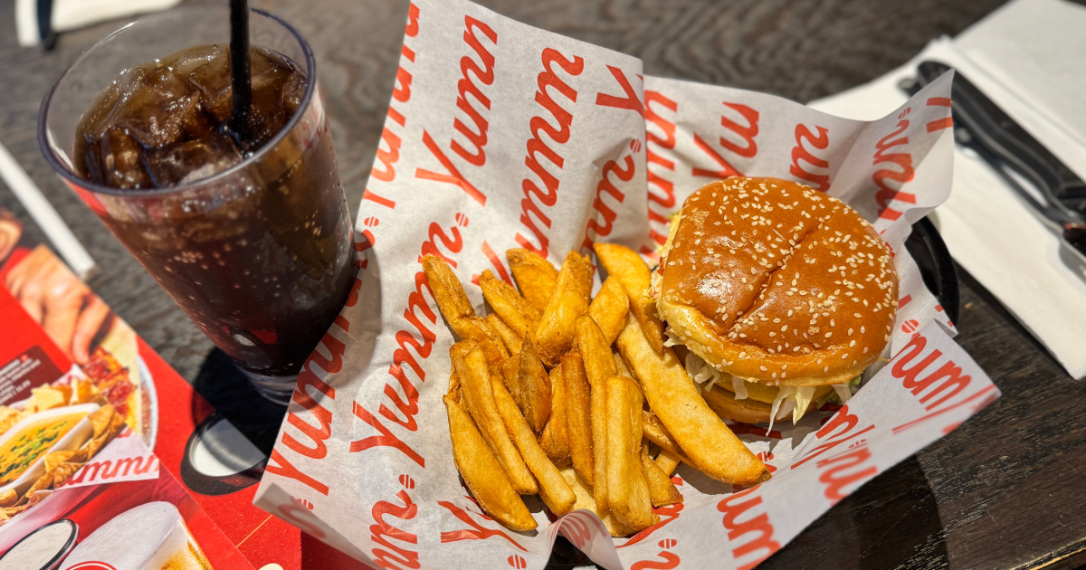 Red Robin Meal Just $9.99 – Include Bottomless Sides AND Bottomless Drinks!