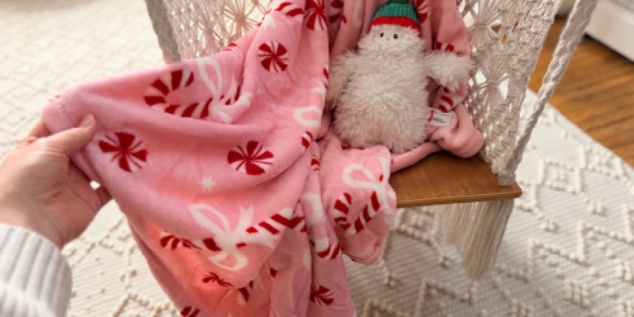 Target’s $10 Christmas Blankets Are Back & They’re So Good!