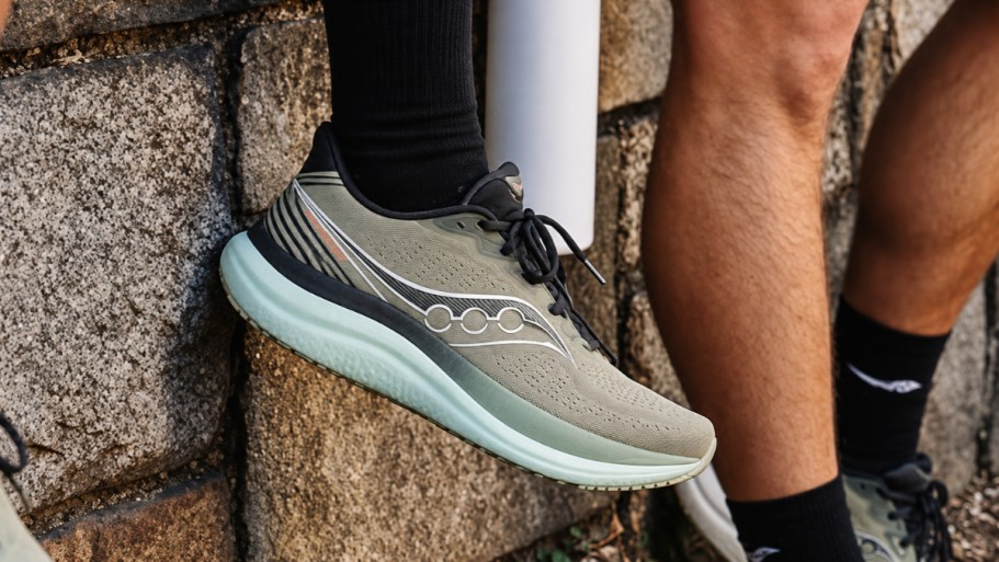 LAST CHANCE! Score Up to 70% Off Saucony, adidas & Brooks Shoes + FREE Prime Shipping!